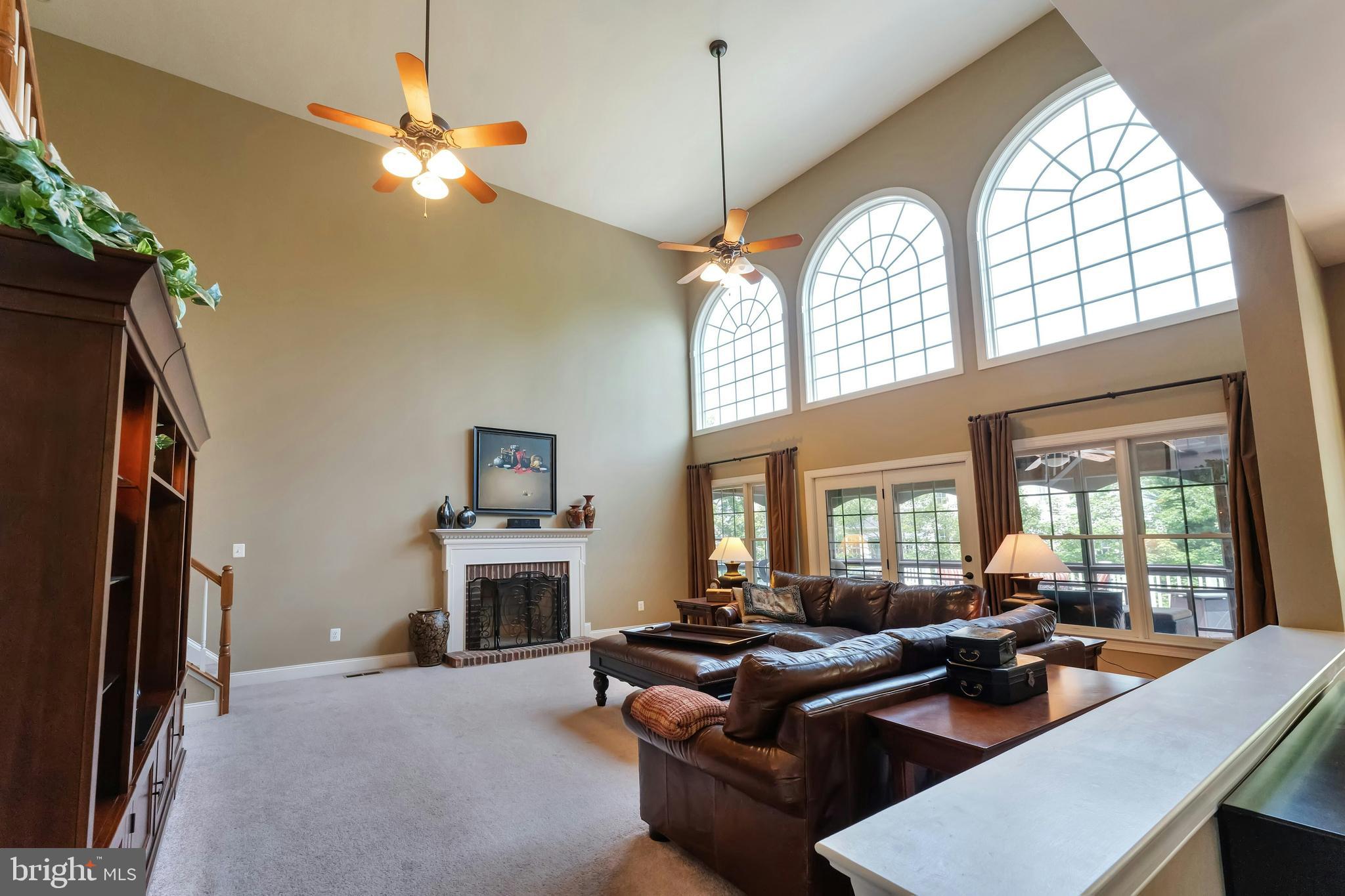 BELMONT COUNTRY CLUB - Residential