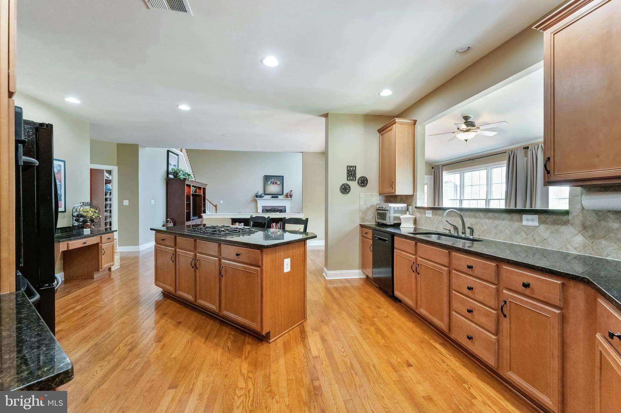 BELMONT COUNTRY CLUB - Residential