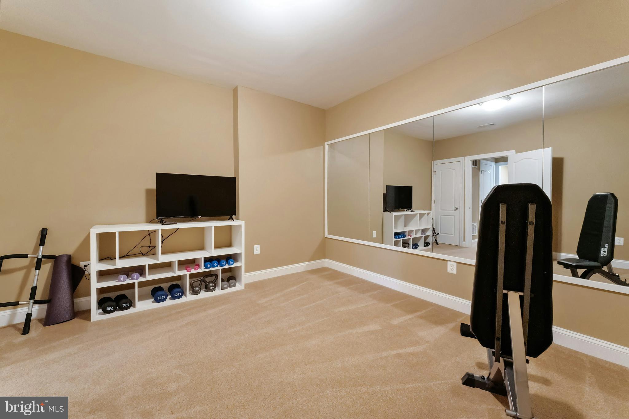 BELMONT COUNTRY CLUB - Residential