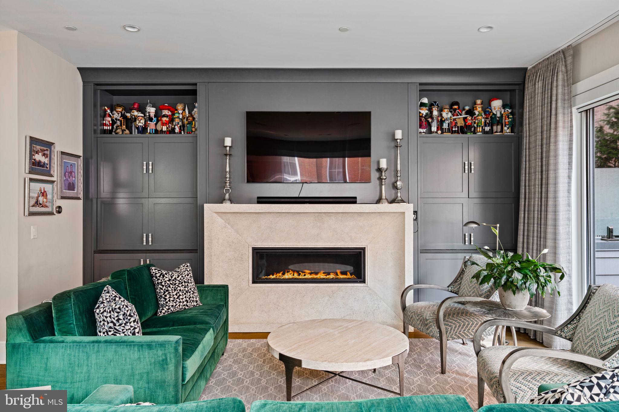 RITTENHOUSE SQUARE - Residential