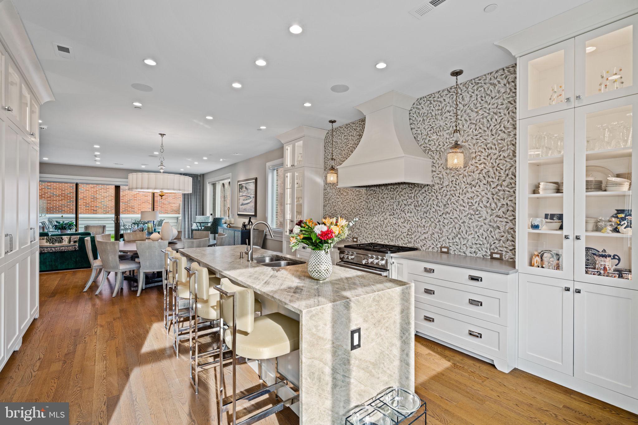 RITTENHOUSE SQUARE - Residential