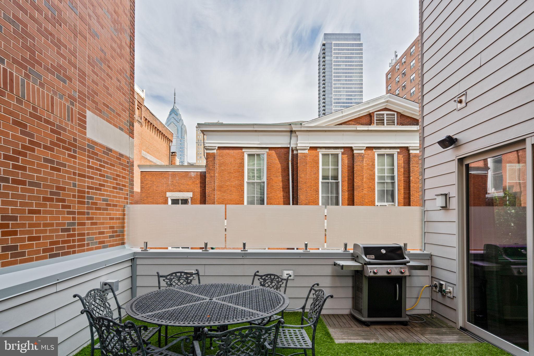 RITTENHOUSE SQUARE - Residential