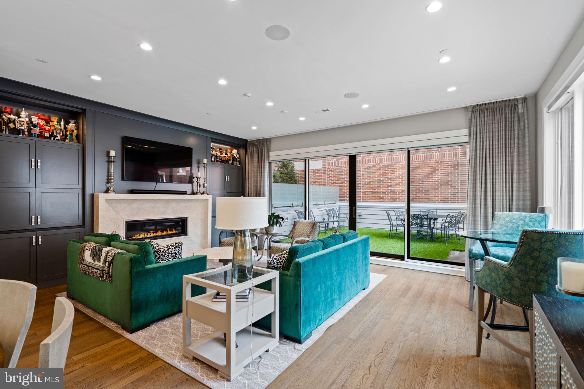 RITTENHOUSE SQUARE - Residential