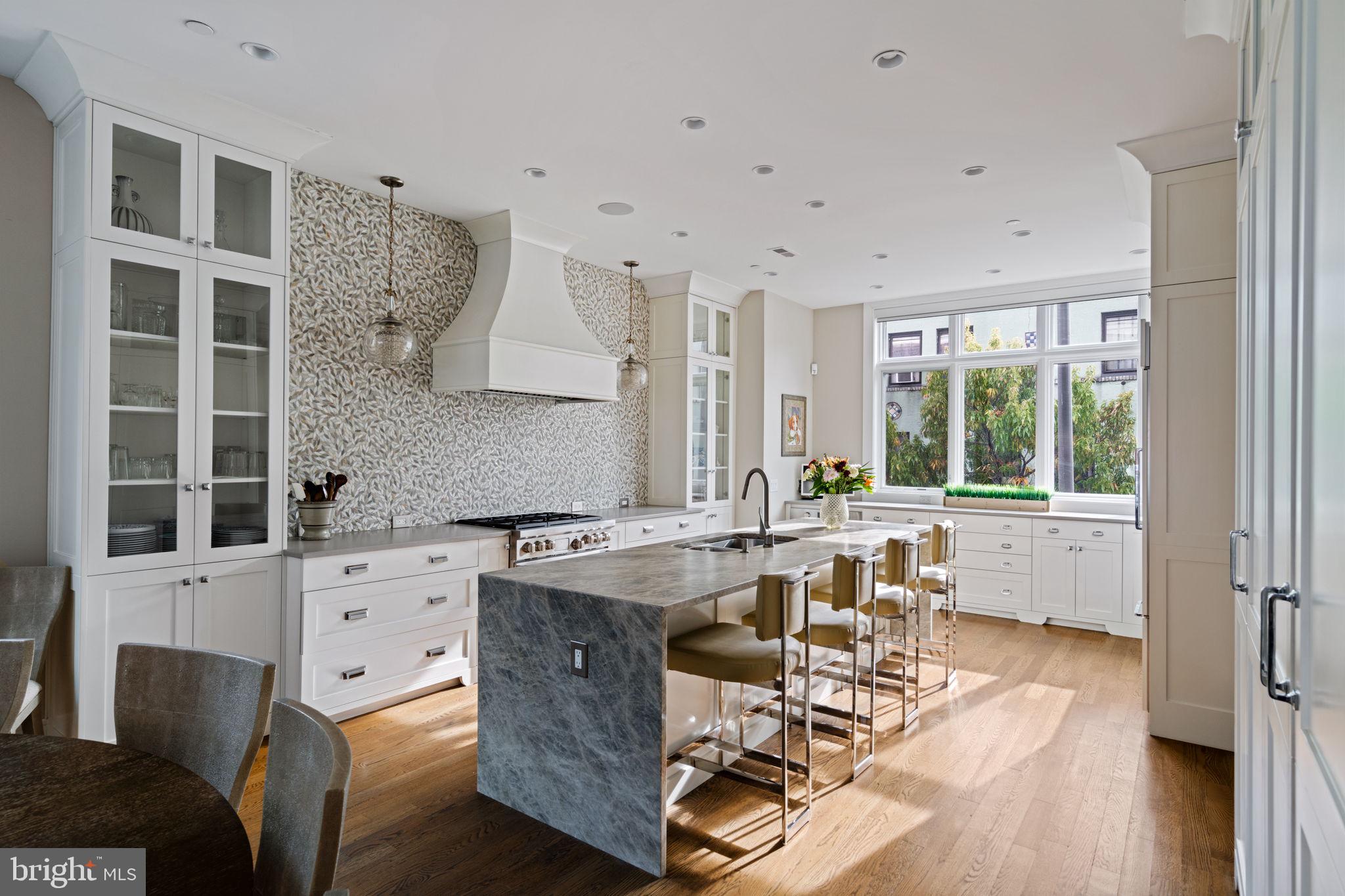 RITTENHOUSE SQUARE - Residential