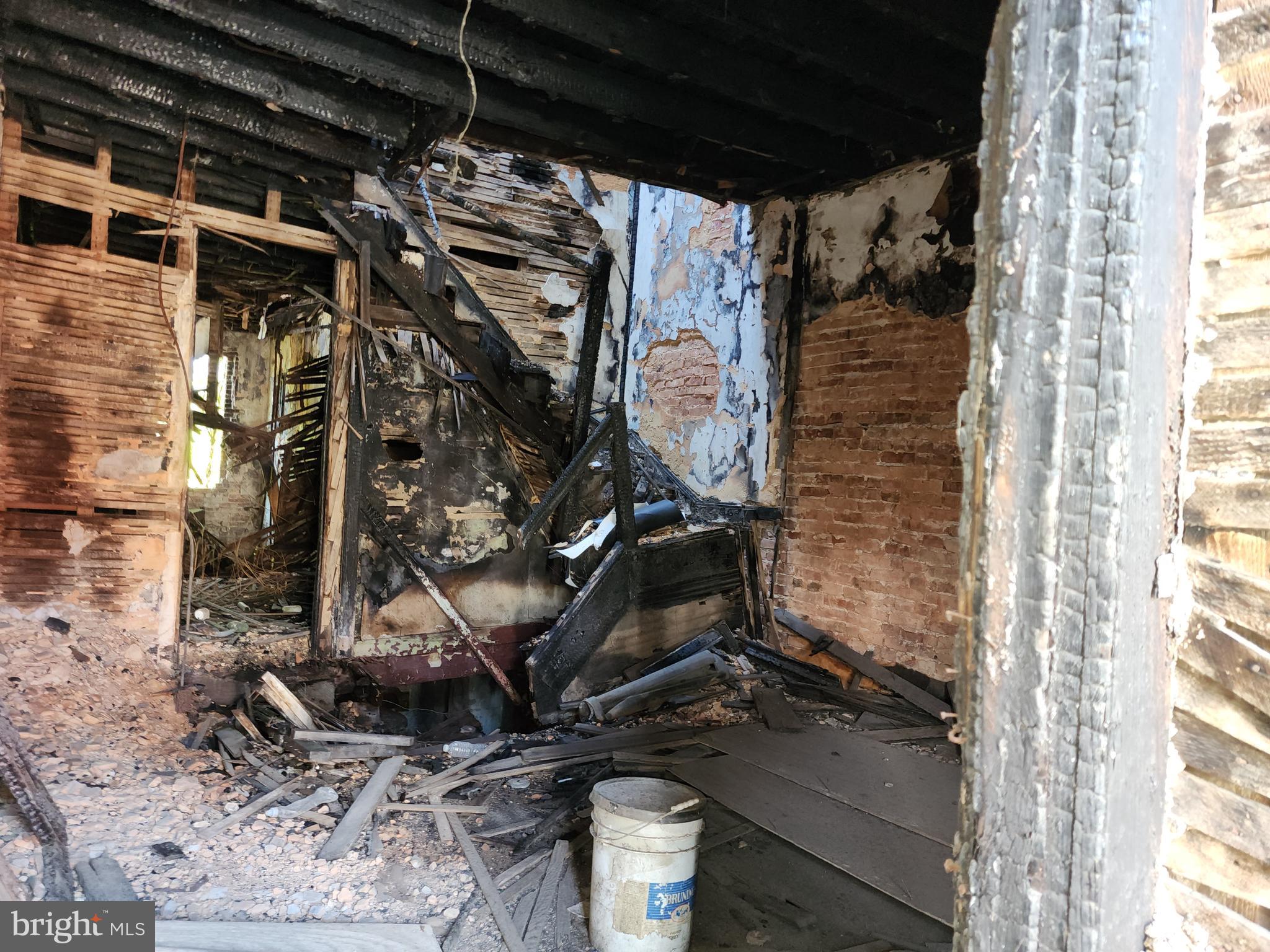 SANDTOWN-WINCHESTER - Residential