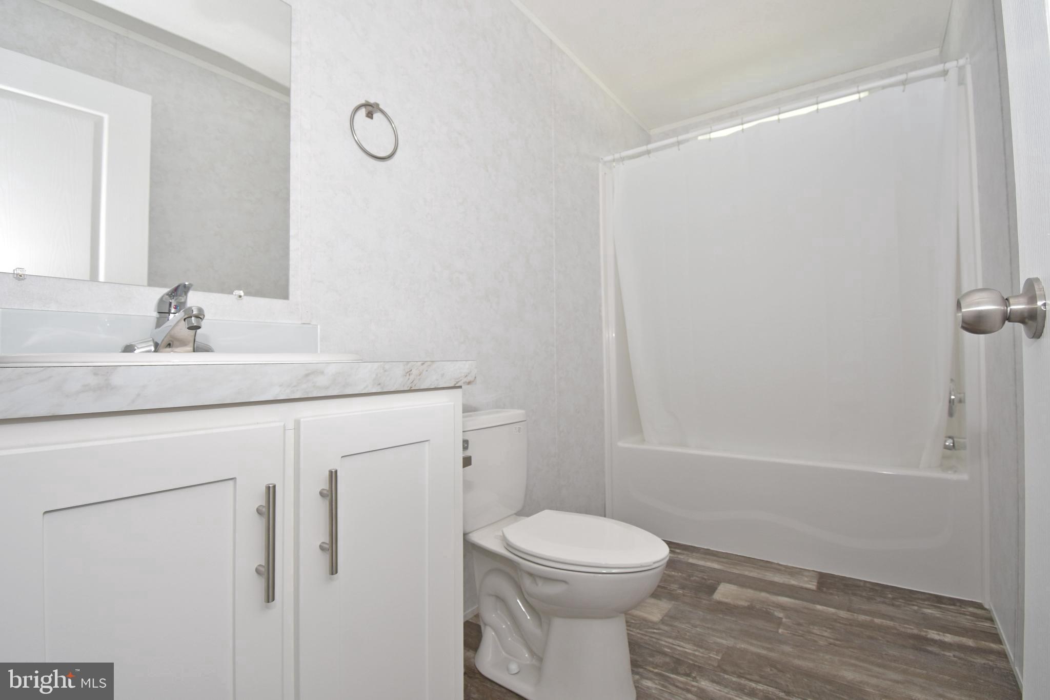 WESTSIDE MHP - Residential