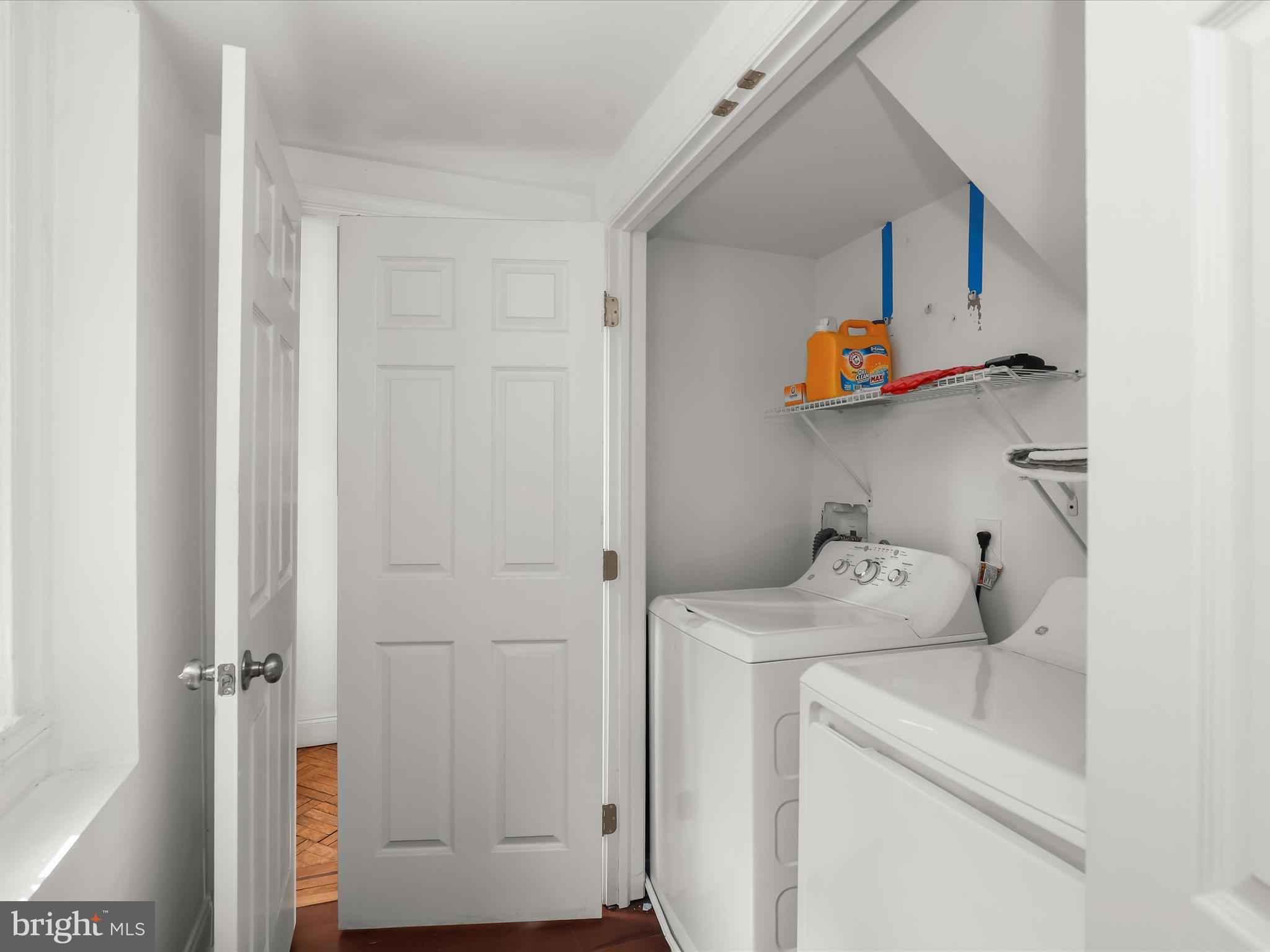 MOUNT VERNON PLACE HISTORIC DISTRICT - Commercial Sale