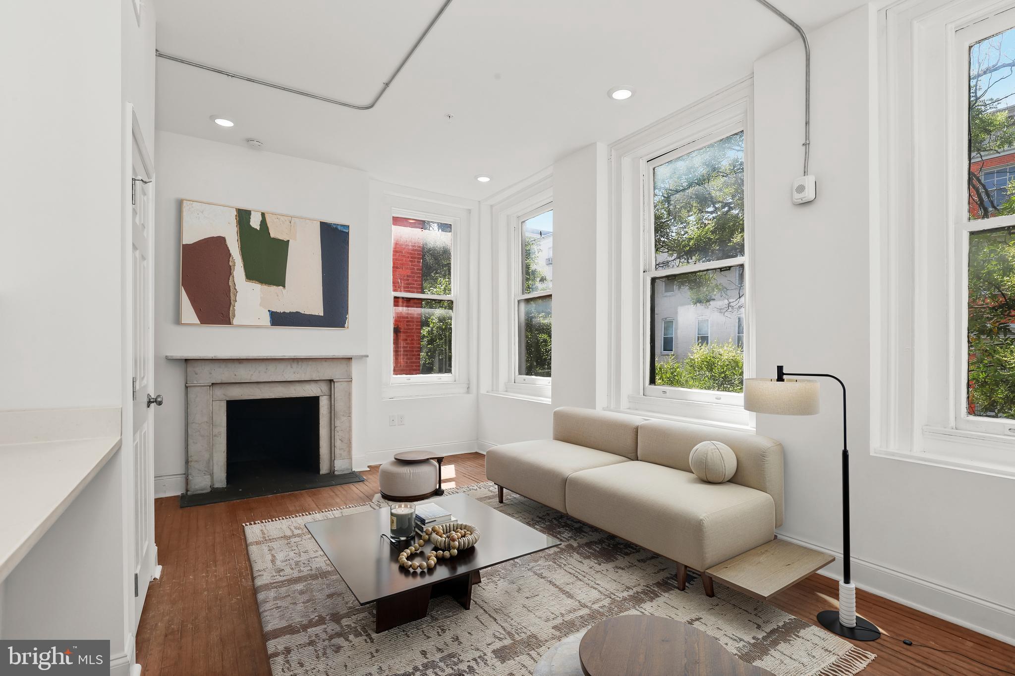 MOUNT VERNON PLACE HISTORIC DISTRICT - Commercial Sale