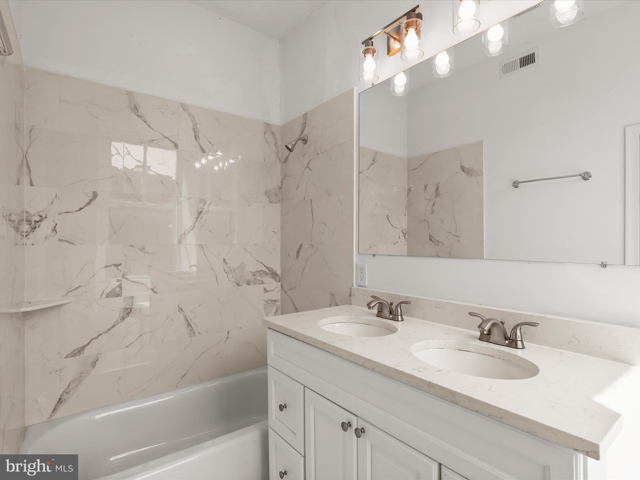 MOUNT VERNON PLACE HISTORIC DISTRICT - Commercial Sale