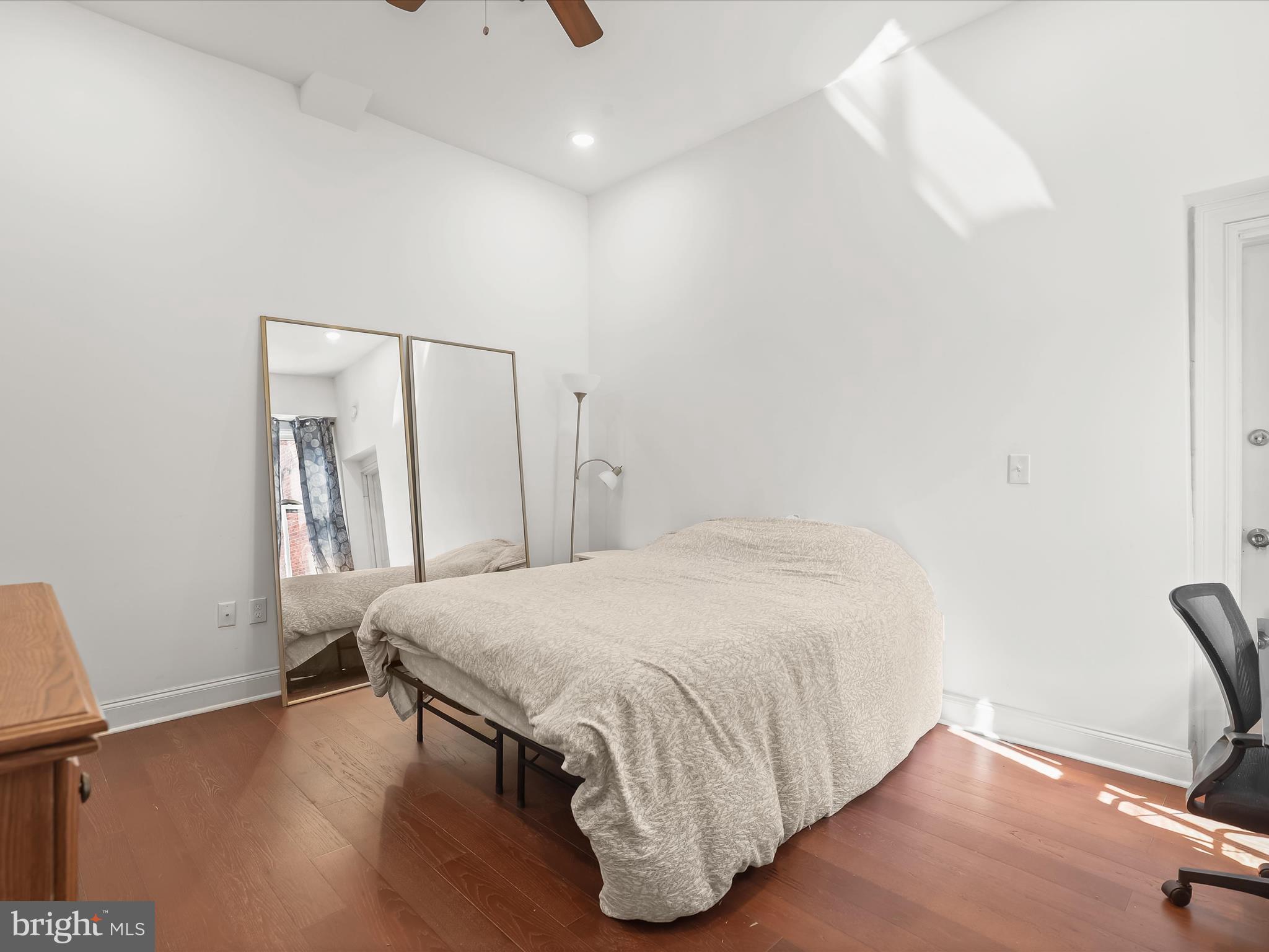 MOUNT VERNON PLACE HISTORIC DISTRICT - Commercial Sale