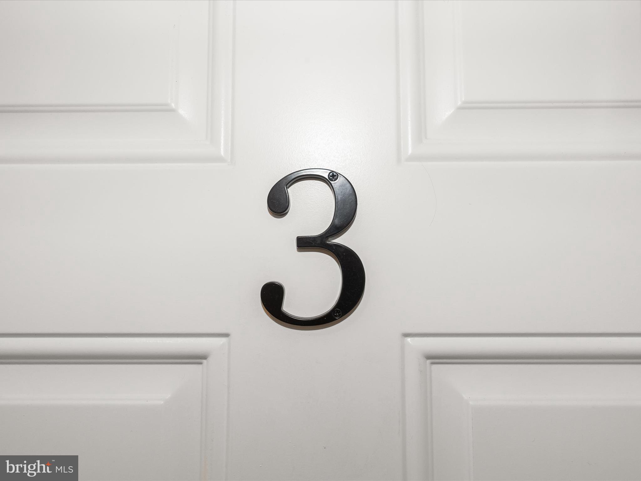 MOUNT VERNON PLACE HISTORIC DISTRICT - Commercial Sale