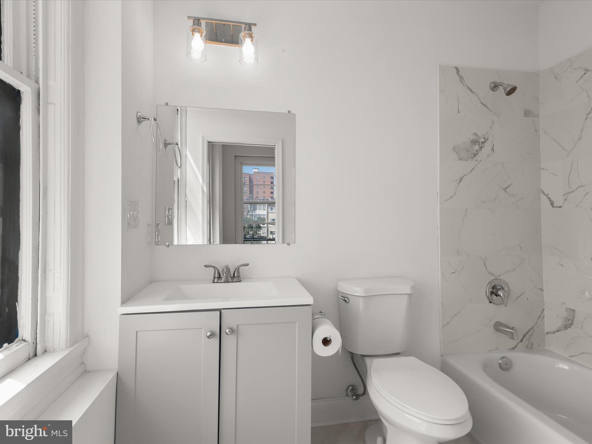 MOUNT VERNON PLACE HISTORIC DISTRICT - Commercial Sale