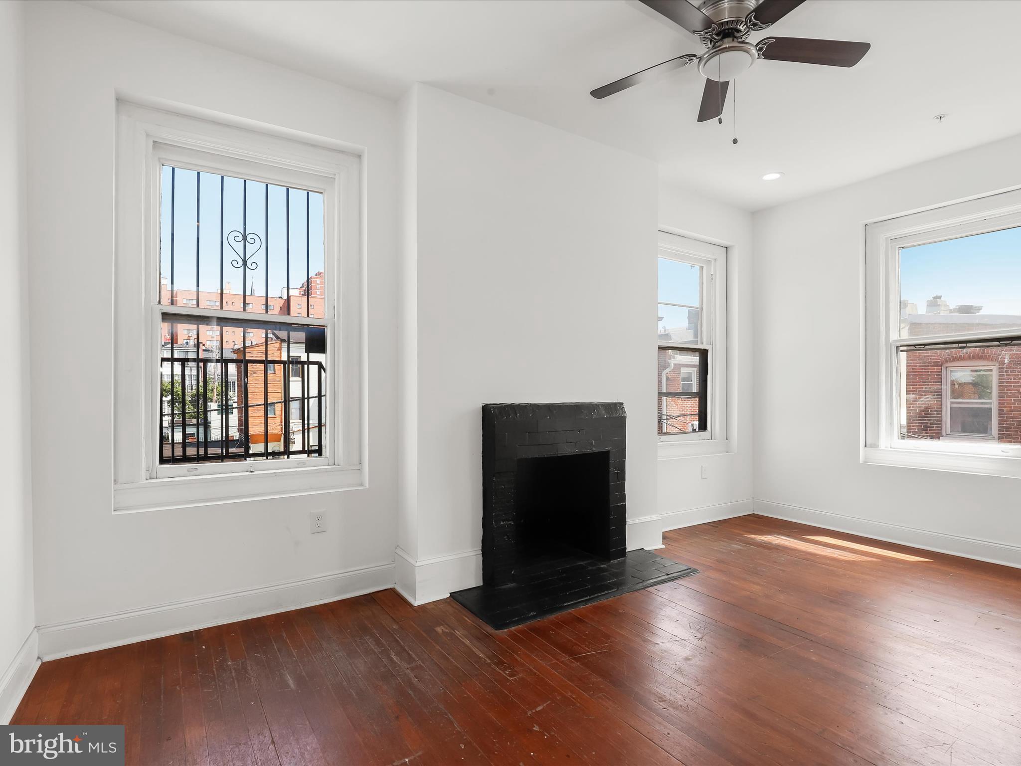 MOUNT VERNON PLACE HISTORIC DISTRICT - Commercial Sale