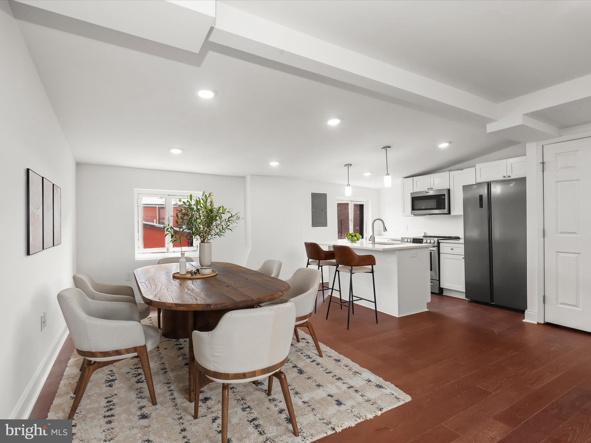 MOUNT VERNON PLACE HISTORIC DISTRICT - Commercial Sale