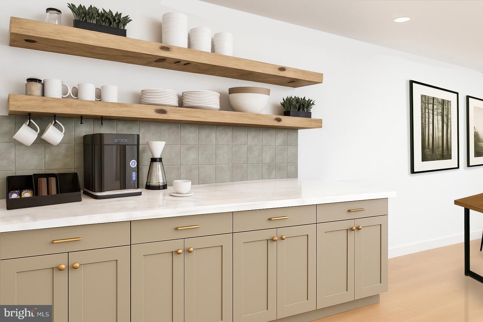 DICKENS SQ - Residential