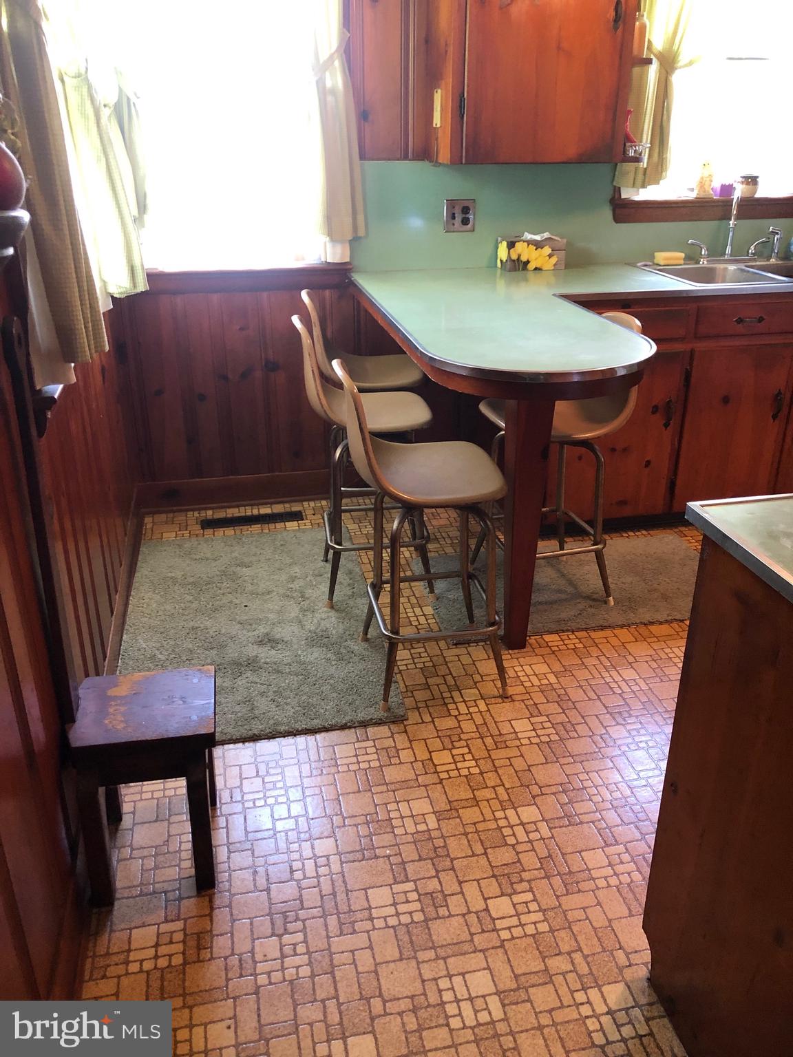 WEST END - Residential