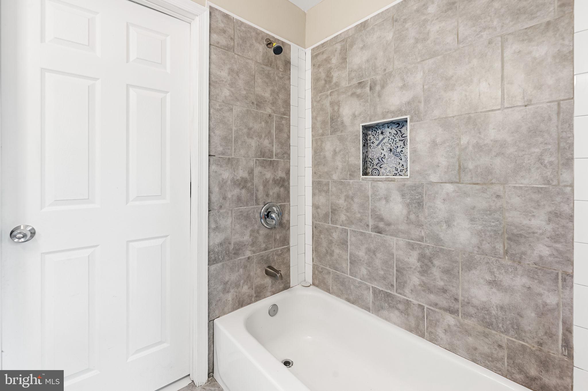 RASPEBURG - Residential