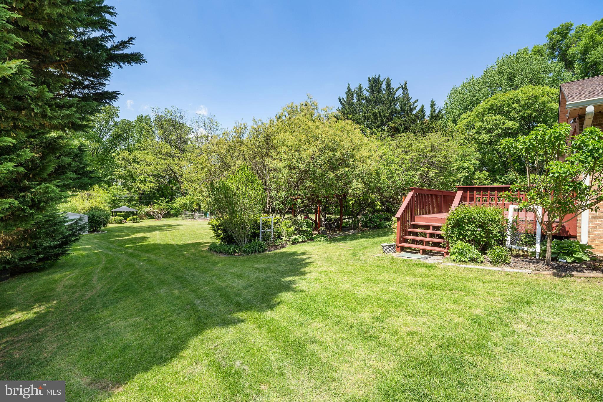 HOPKINS MEAD - Residential