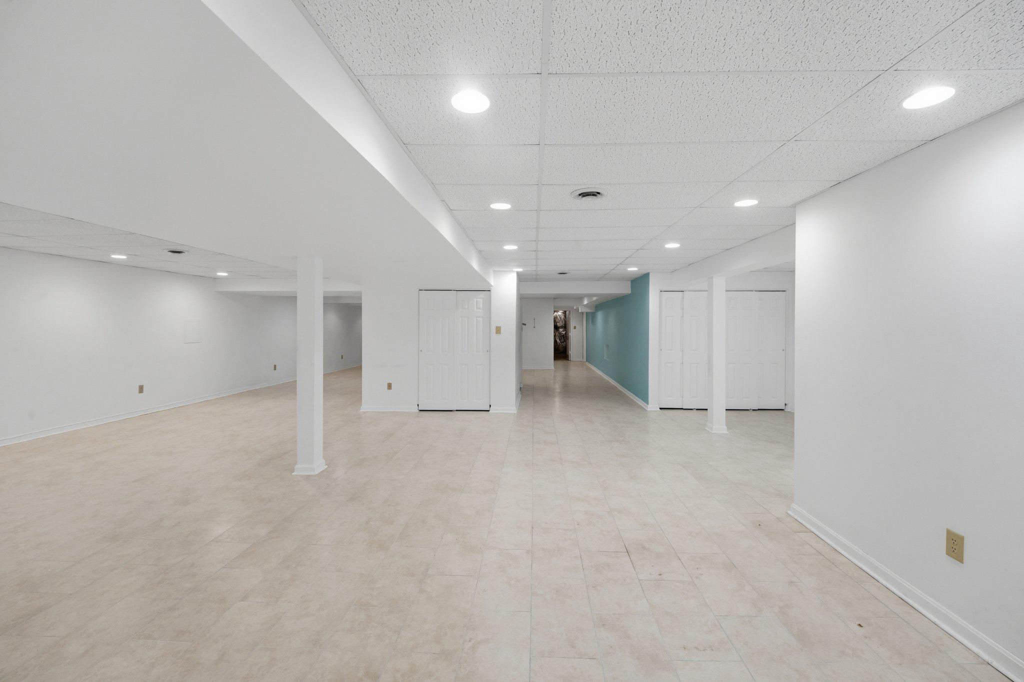 HOPKINS MEAD - Residential