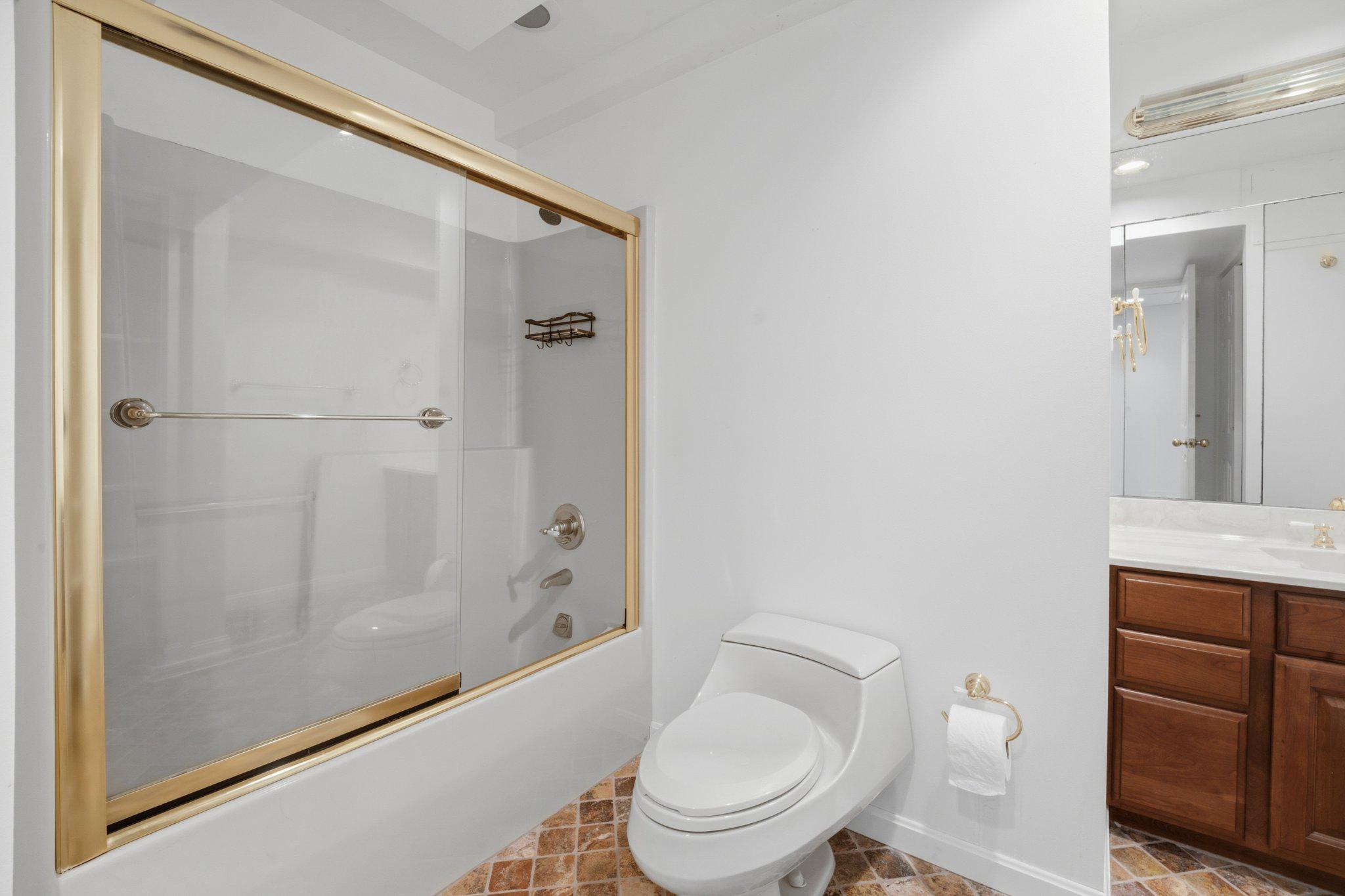 HOPKINS MEAD - Residential