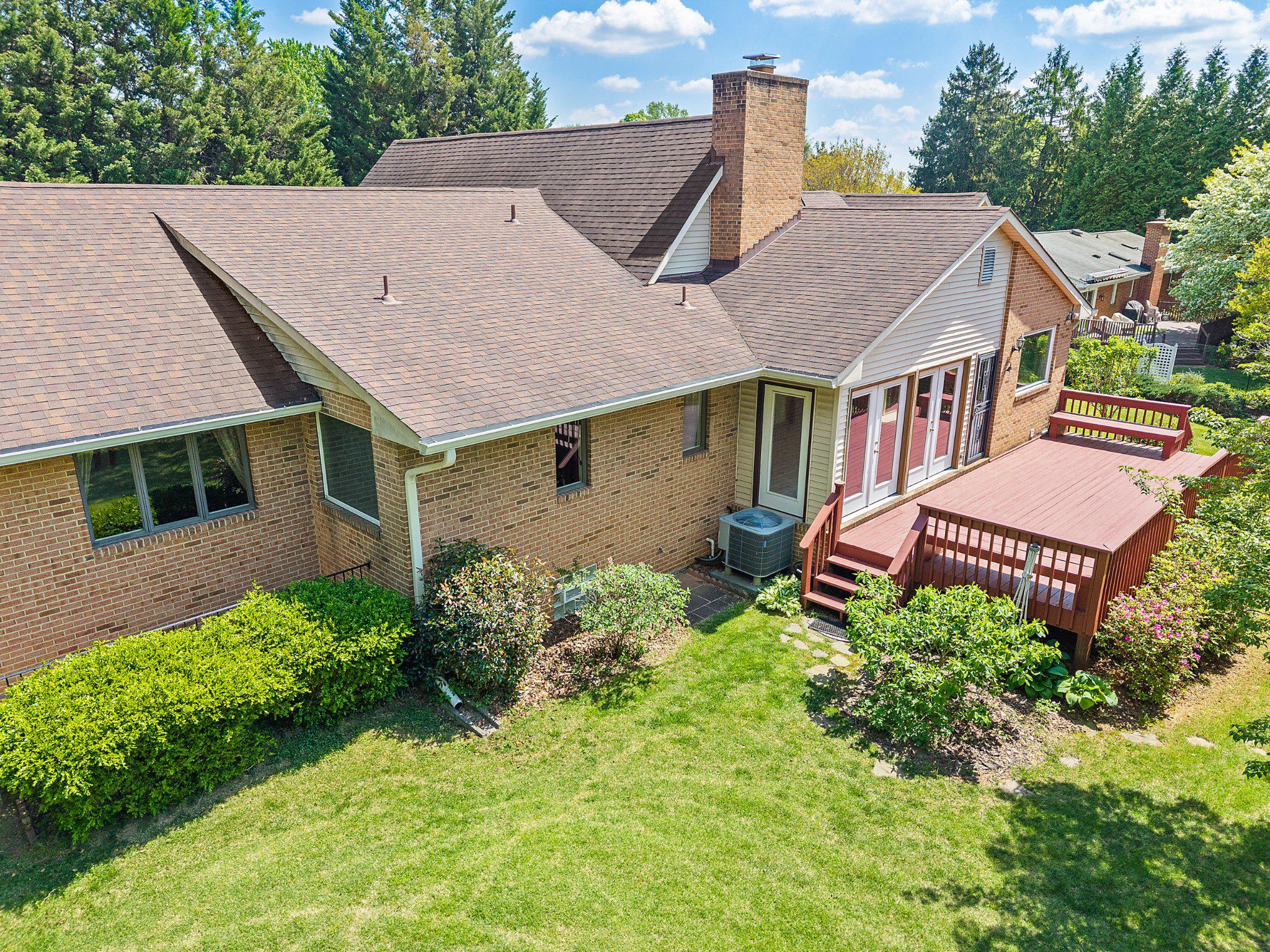 HOPKINS MEAD - Residential