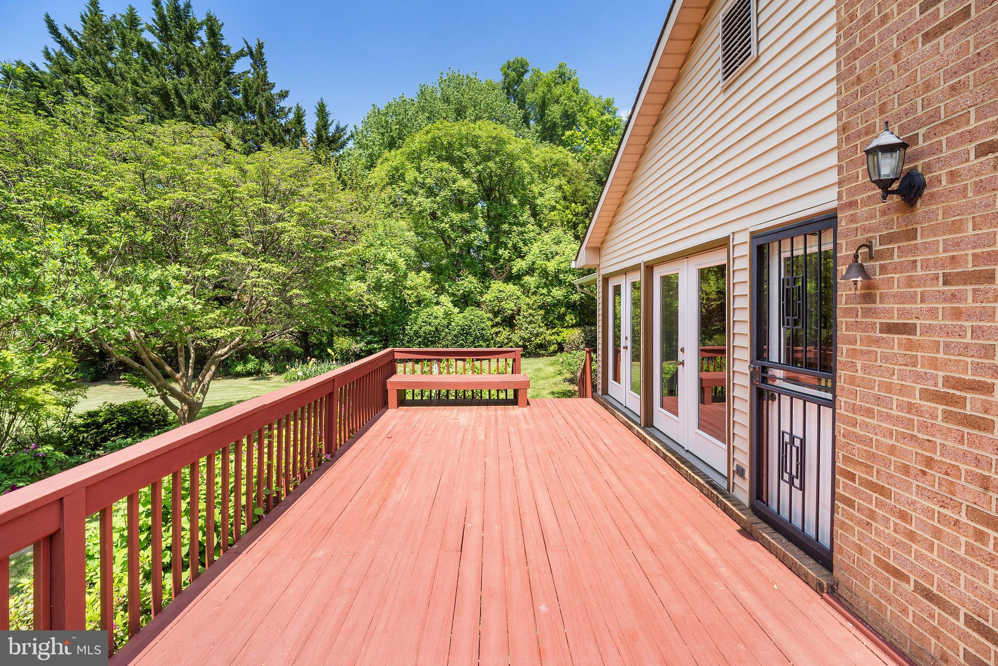 HOPKINS MEAD - Residential