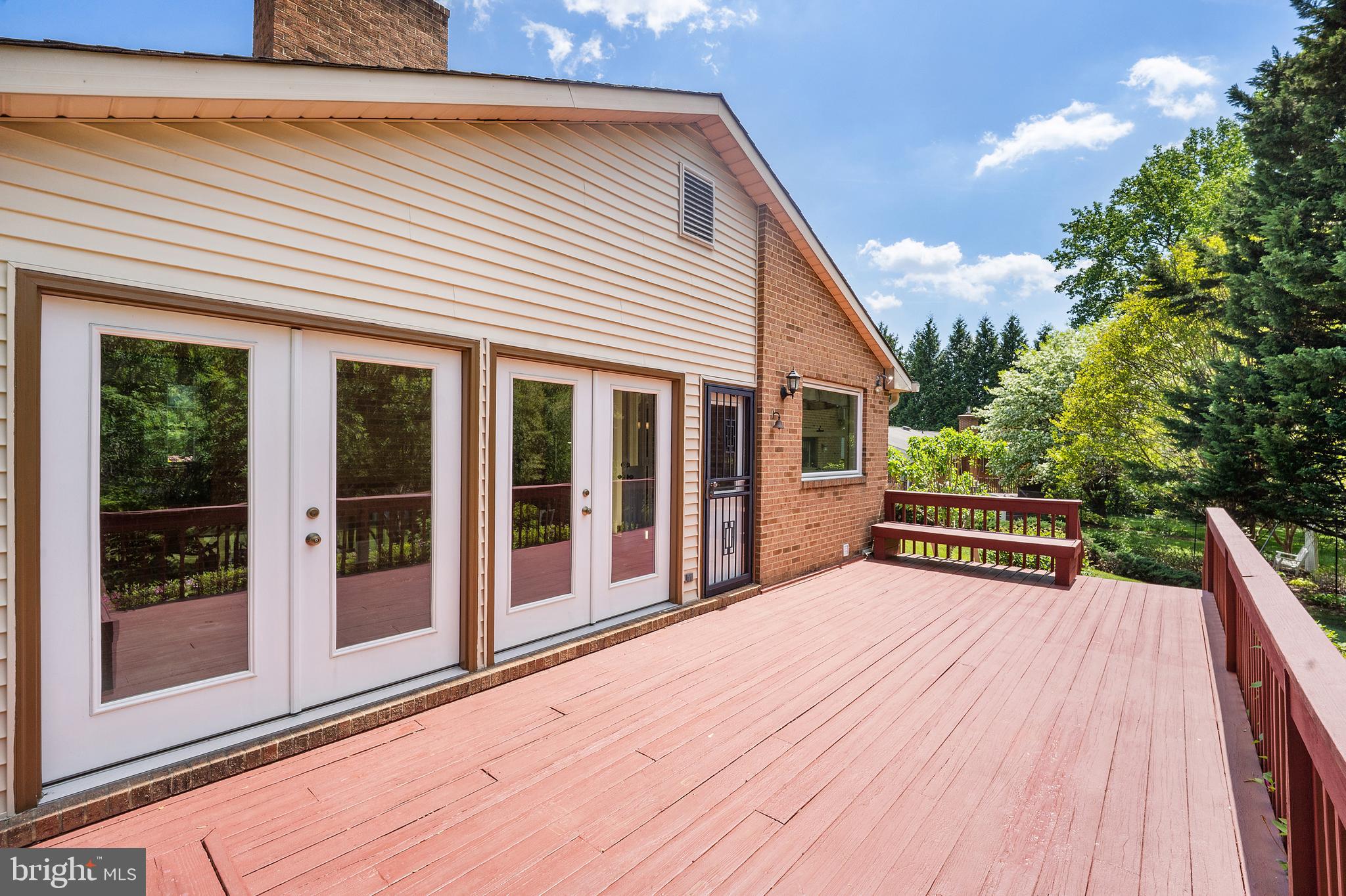 HOPKINS MEAD - Residential