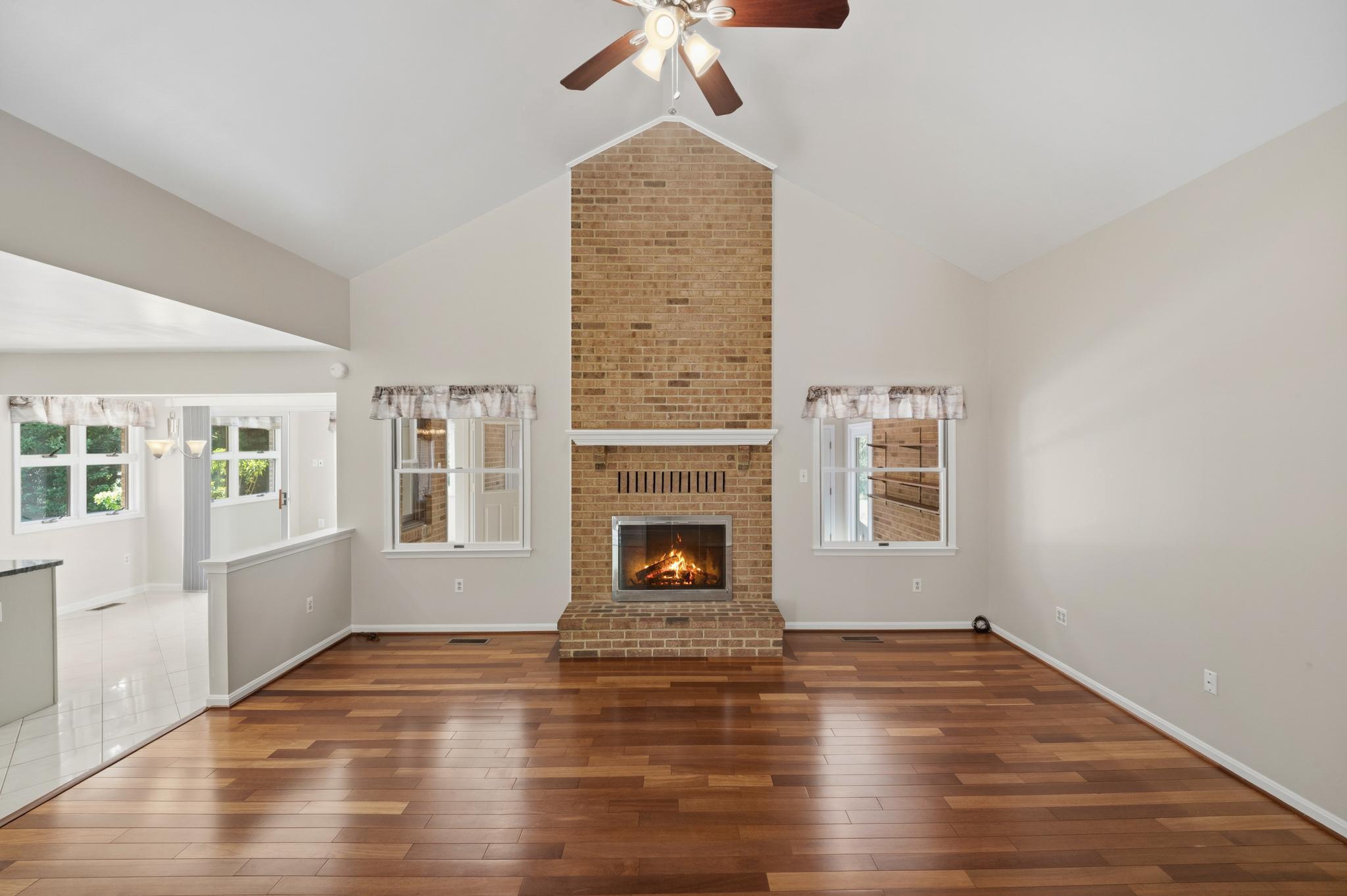 HOPKINS MEAD - Residential