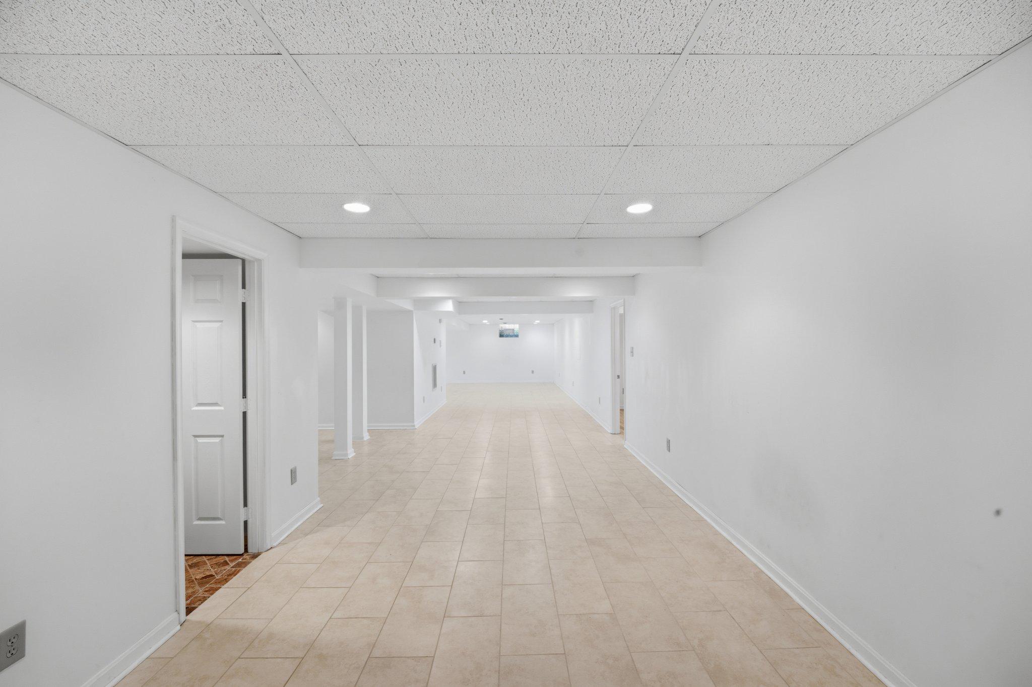 HOPKINS MEAD - Residential