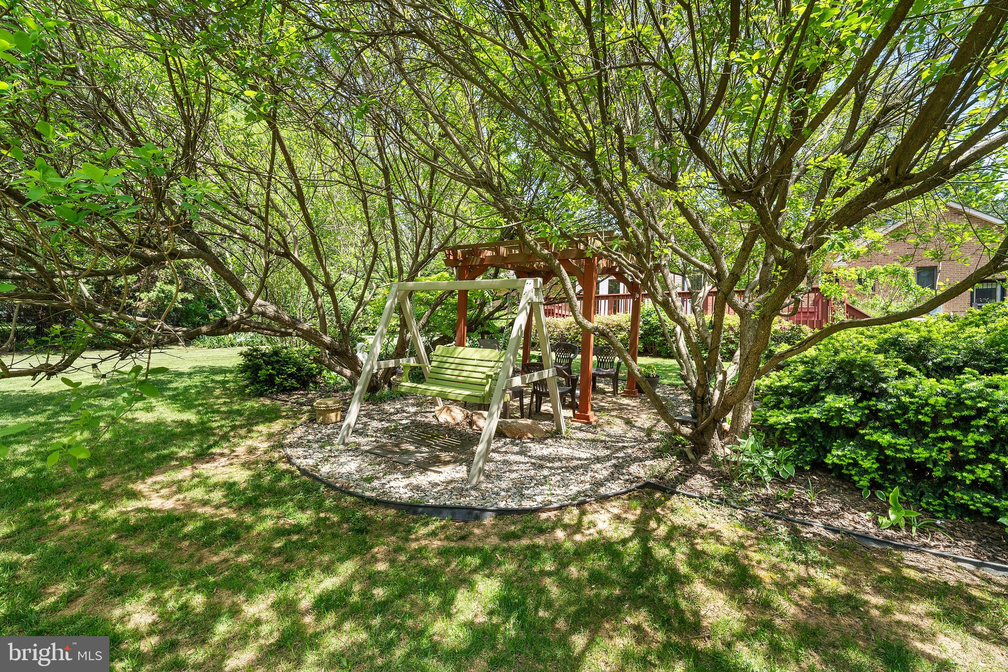 HOPKINS MEAD - Residential