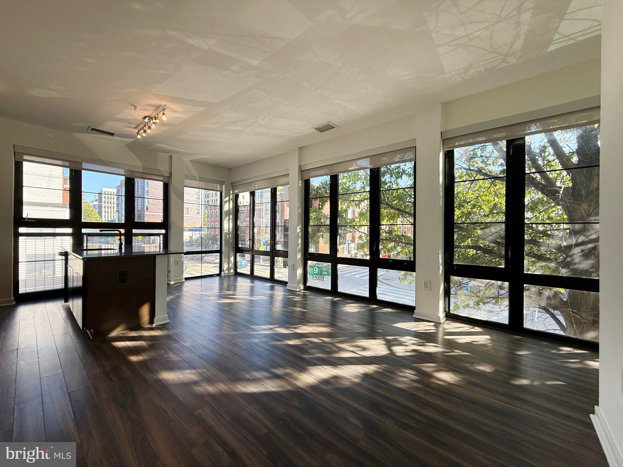 1250 9TH STREET NW 211