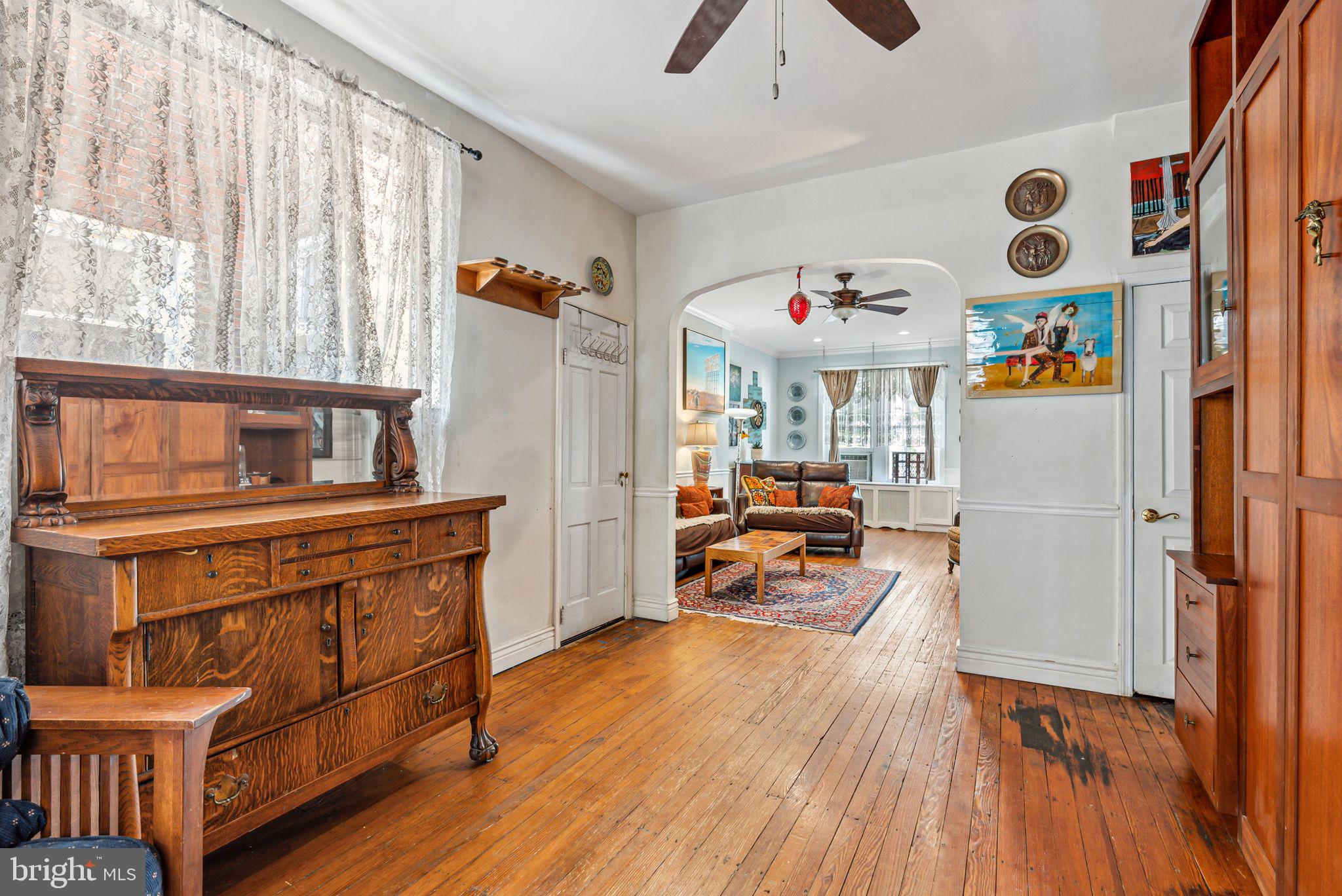 POINT BREEZE - Residential