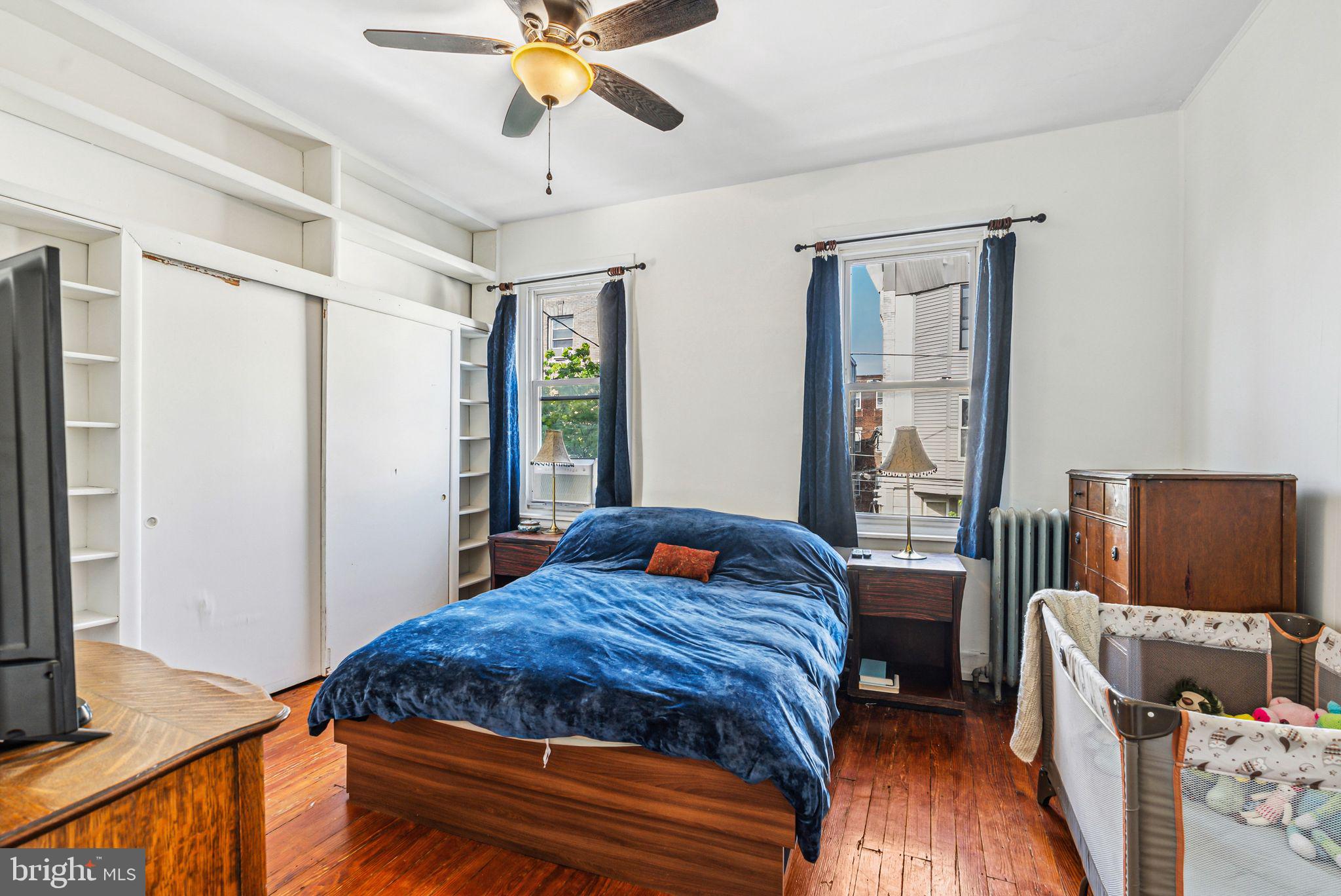 POINT BREEZE - Residential