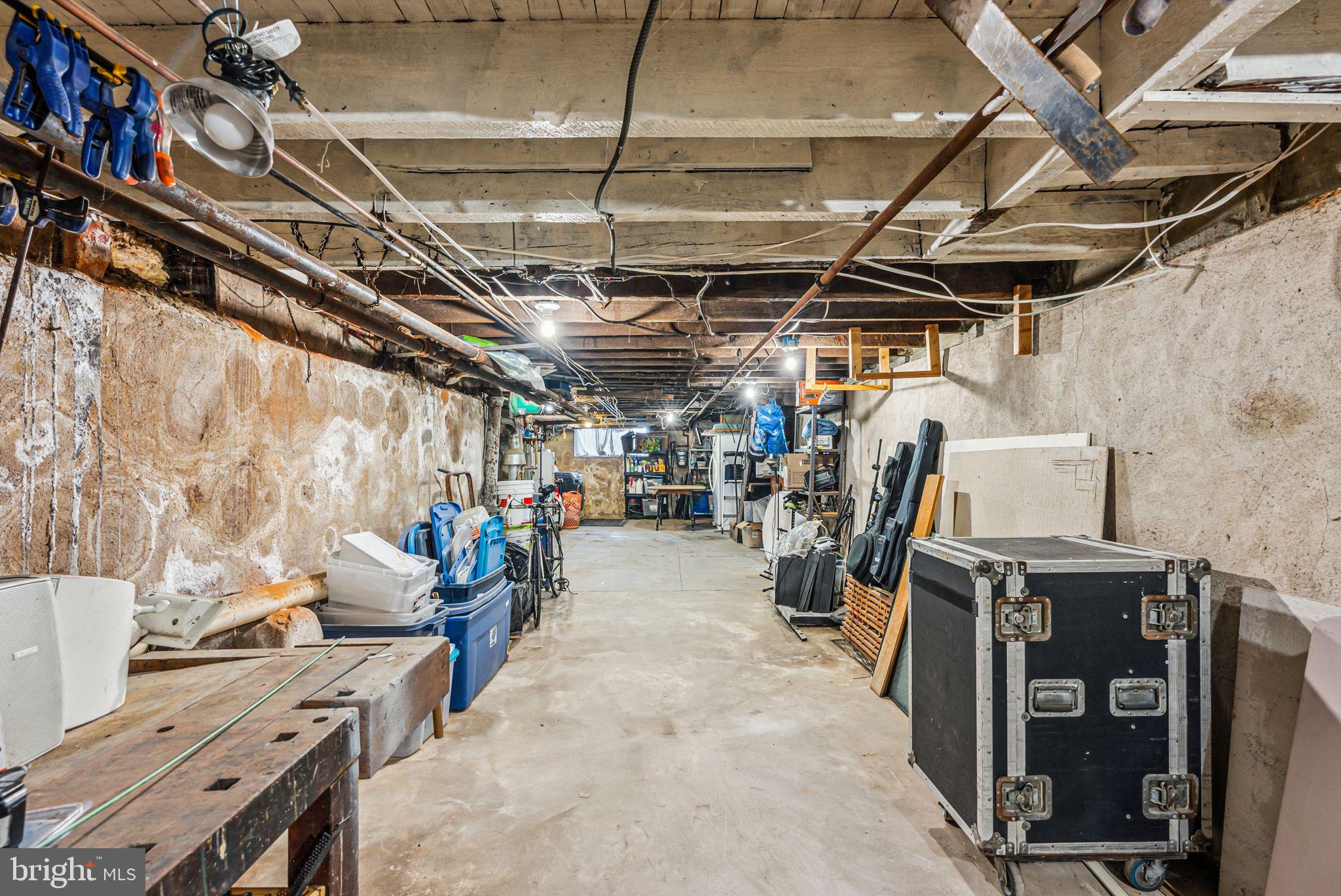 POINT BREEZE - Residential