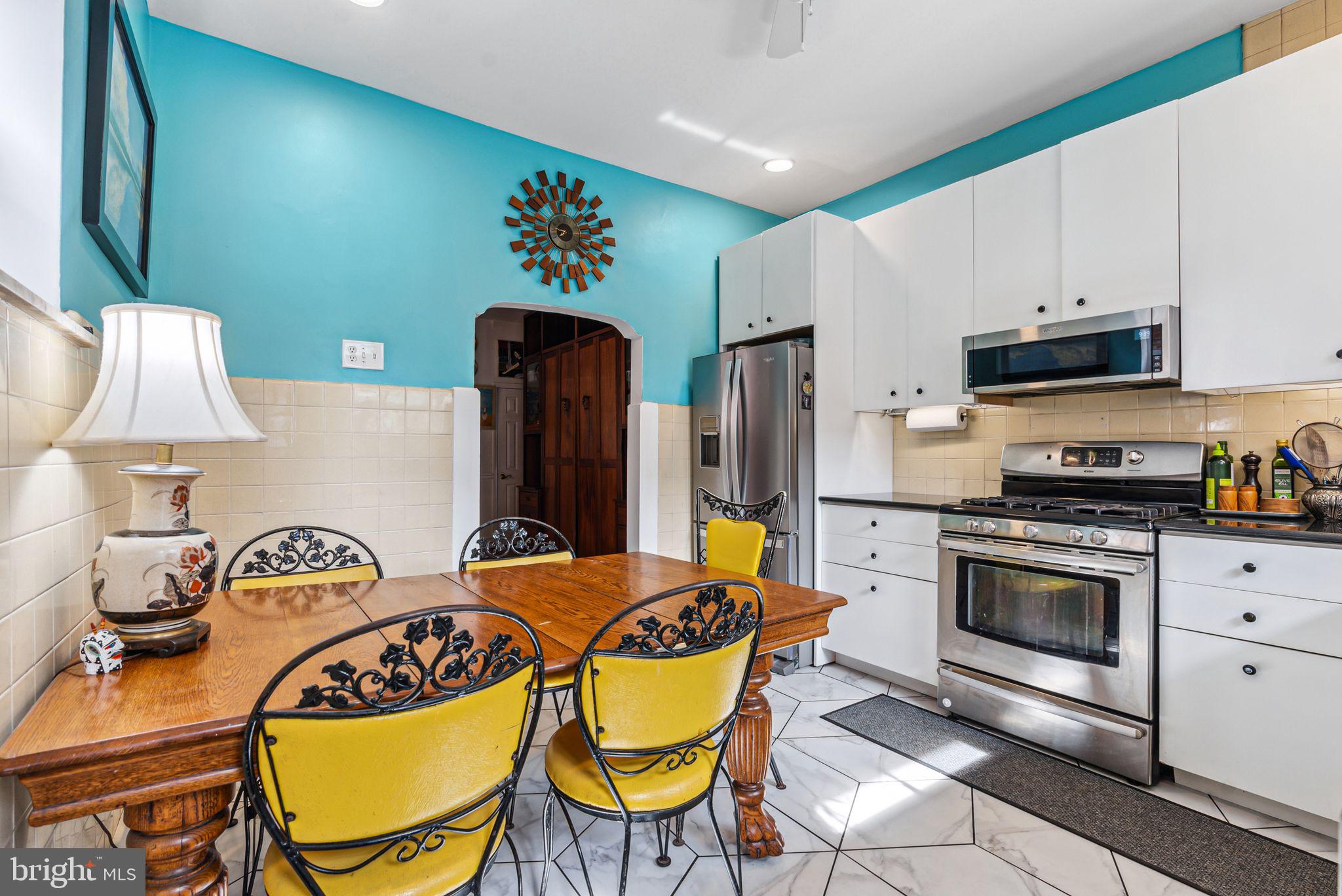 POINT BREEZE - Residential