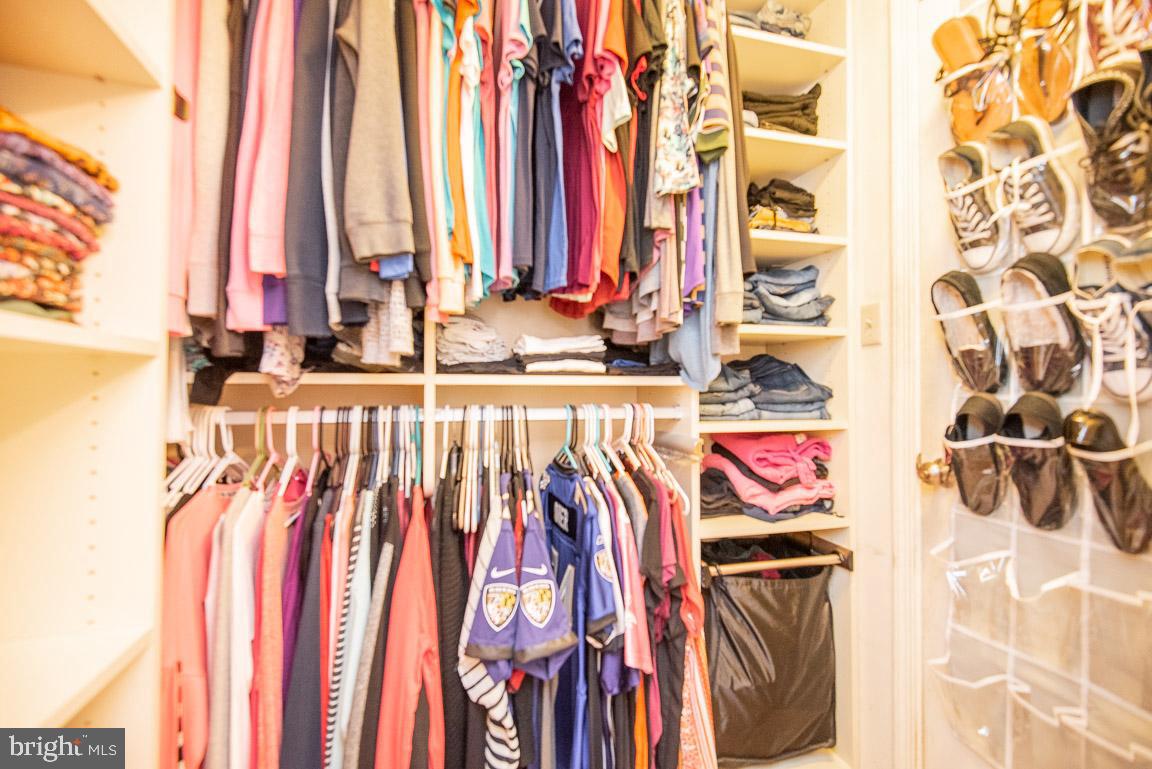 CLOVERLEAF TOWNHOUSES - Residential