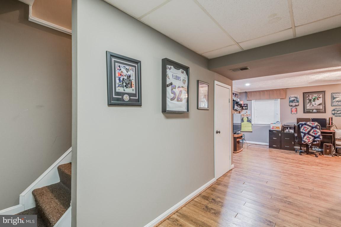 CLOVERLEAF TOWNHOUSES - Residential