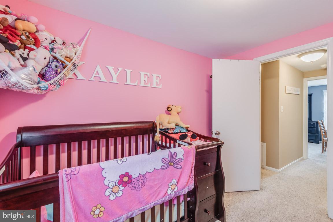 CLOVERLEAF TOWNHOUSES - Residential