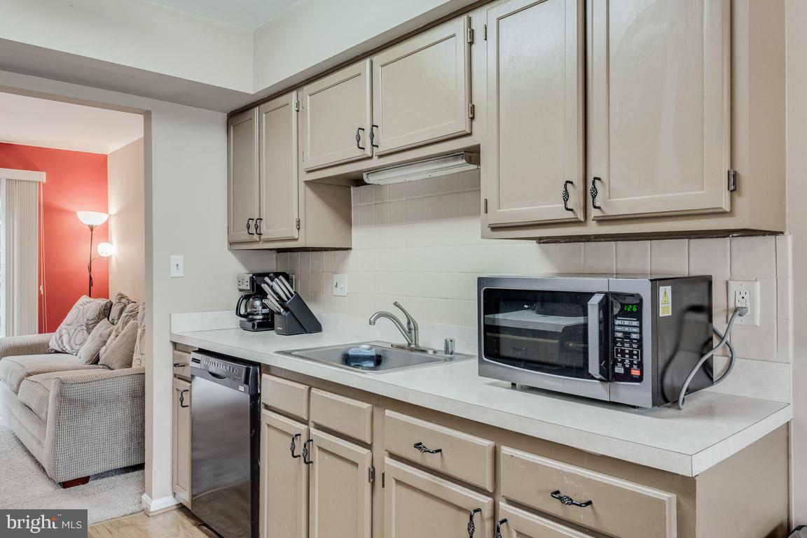 CLOVERLEAF TOWNHOUSES - Residential