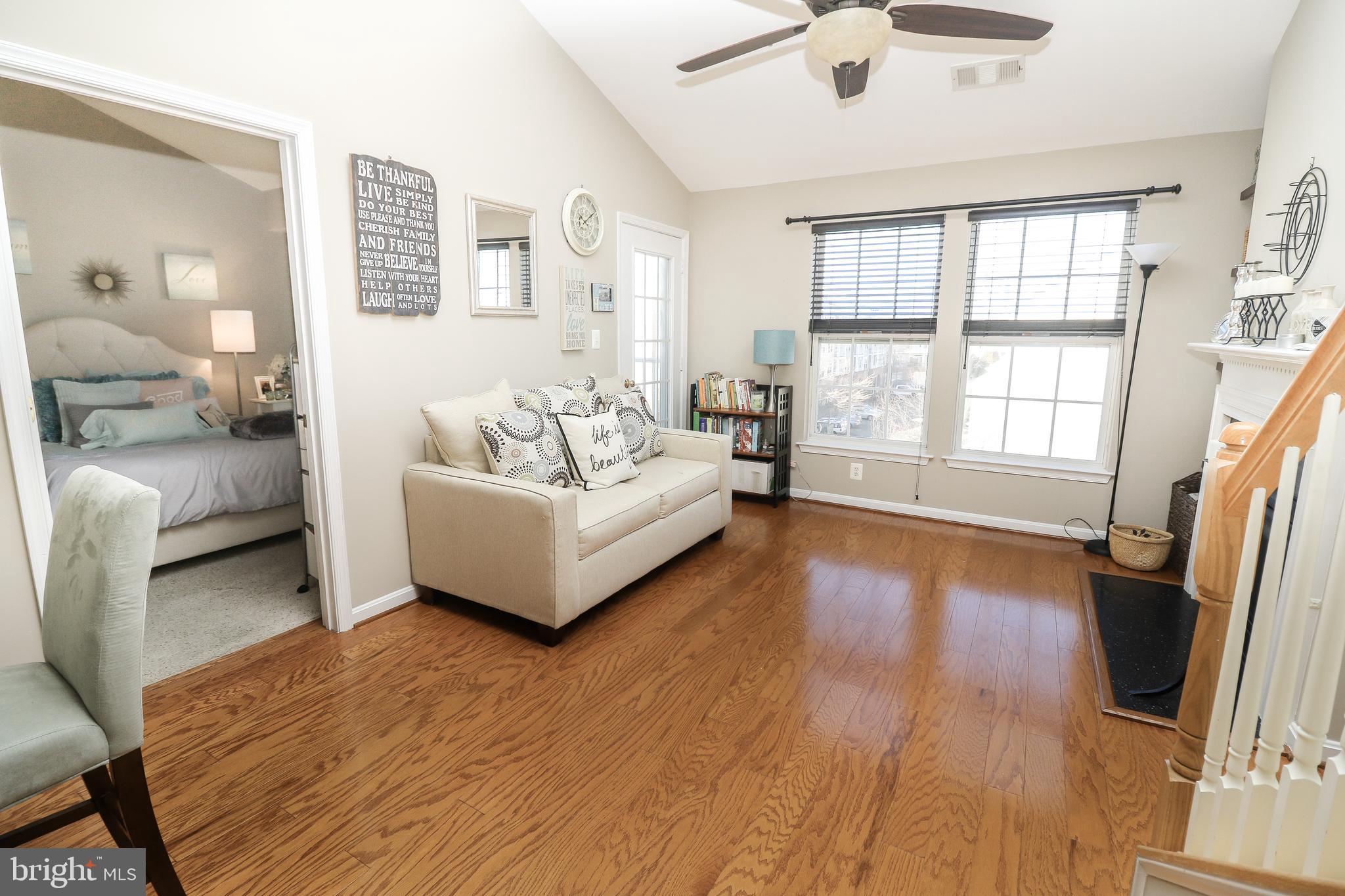 CAMERON STATION - Residential