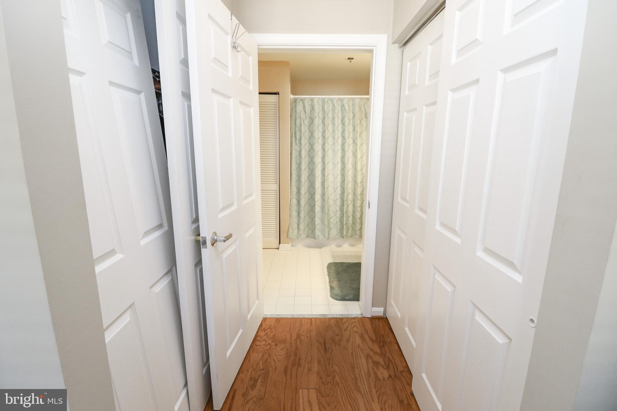 CAMERON STATION - Residential