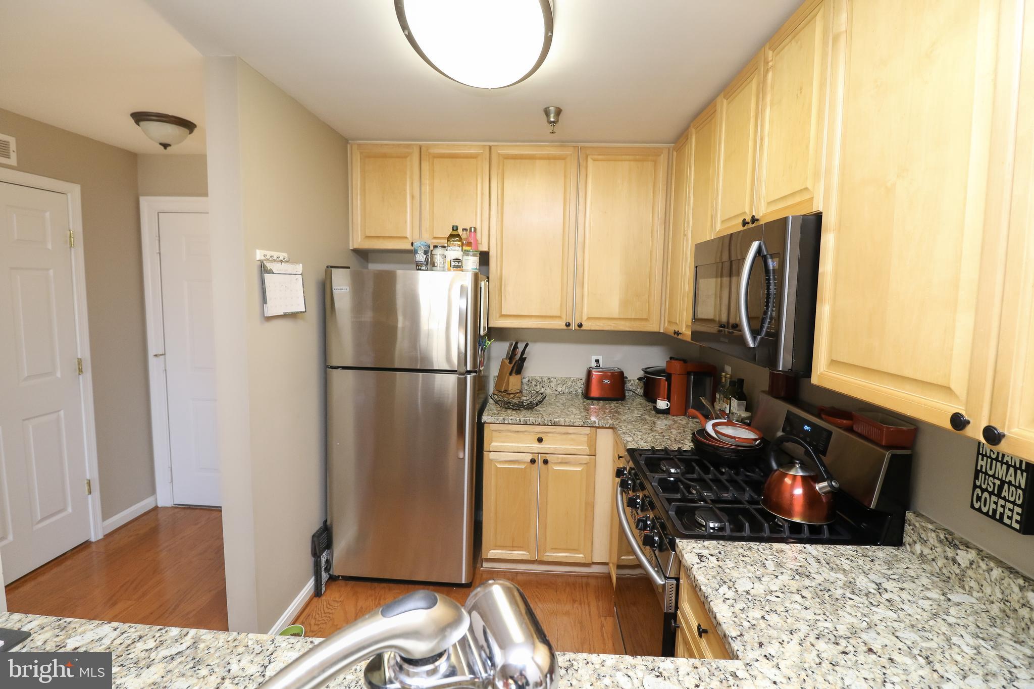 CAMERON STATION - Residential