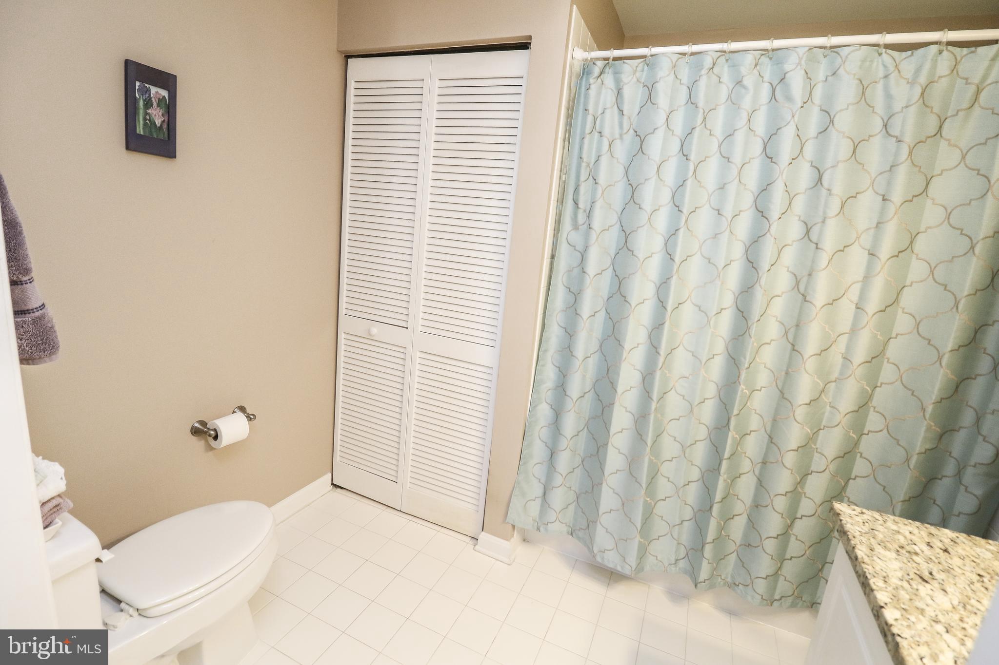 CAMERON STATION - Residential