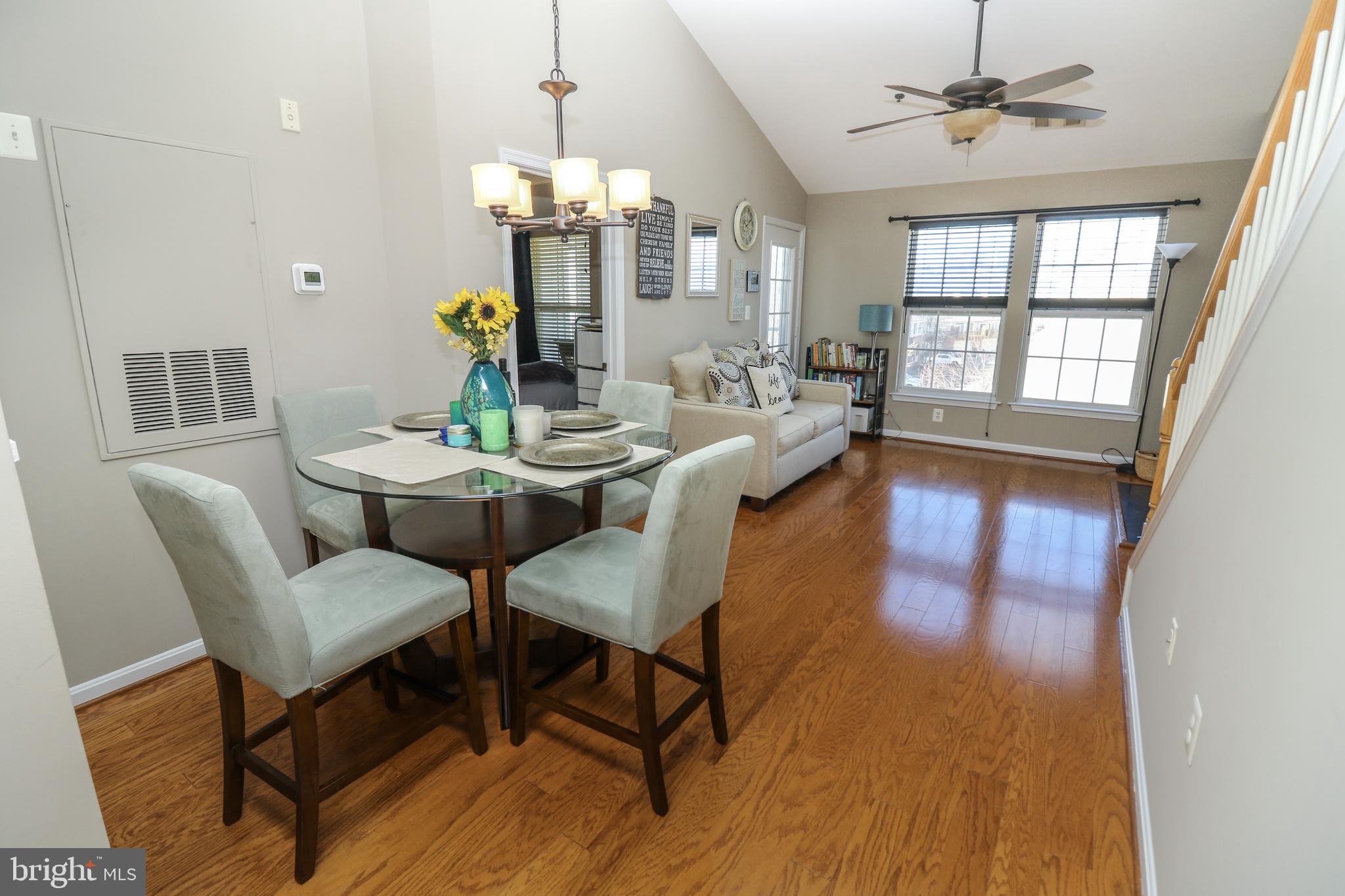 CAMERON STATION - Residential