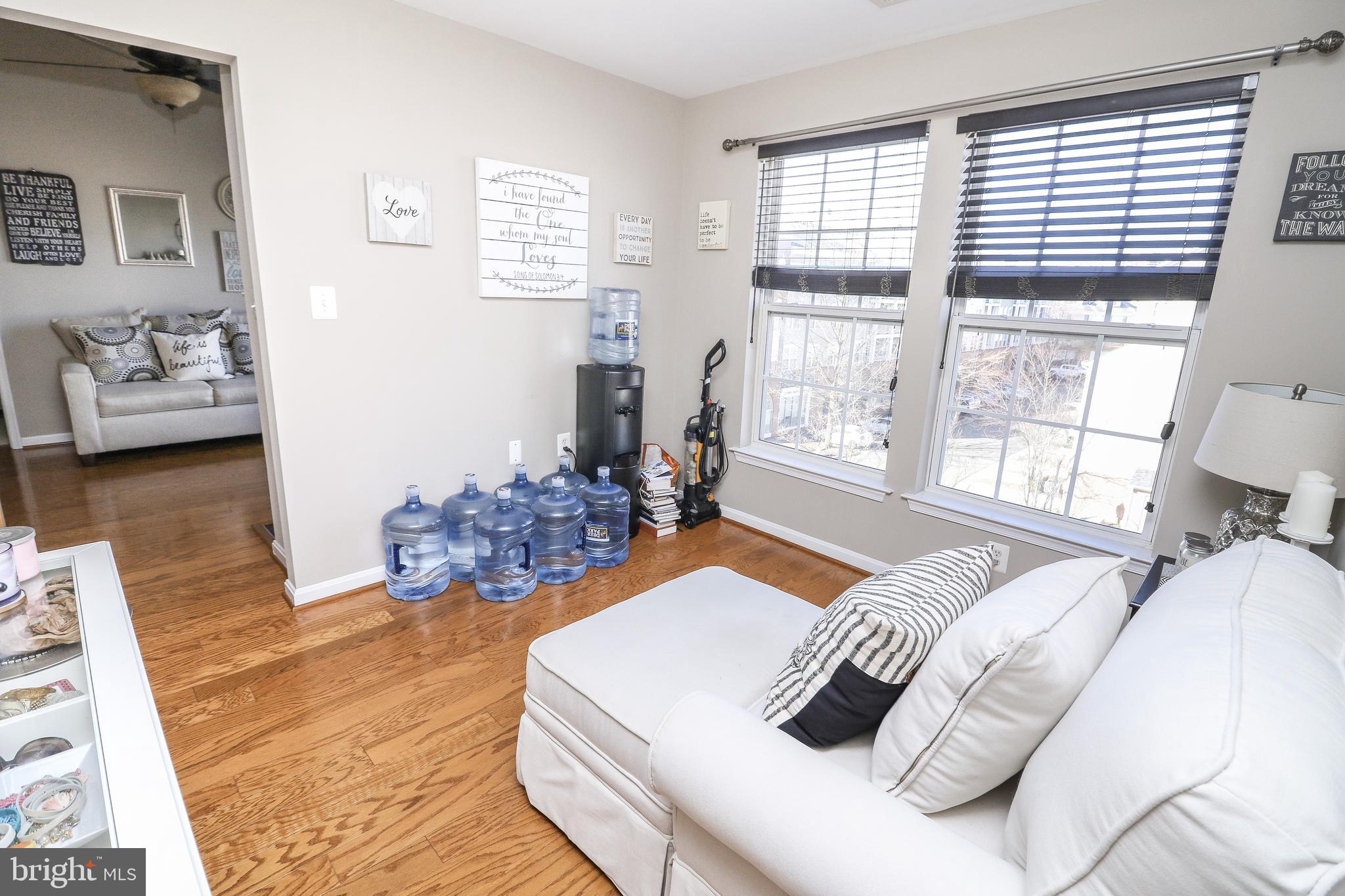 CAMERON STATION - Residential