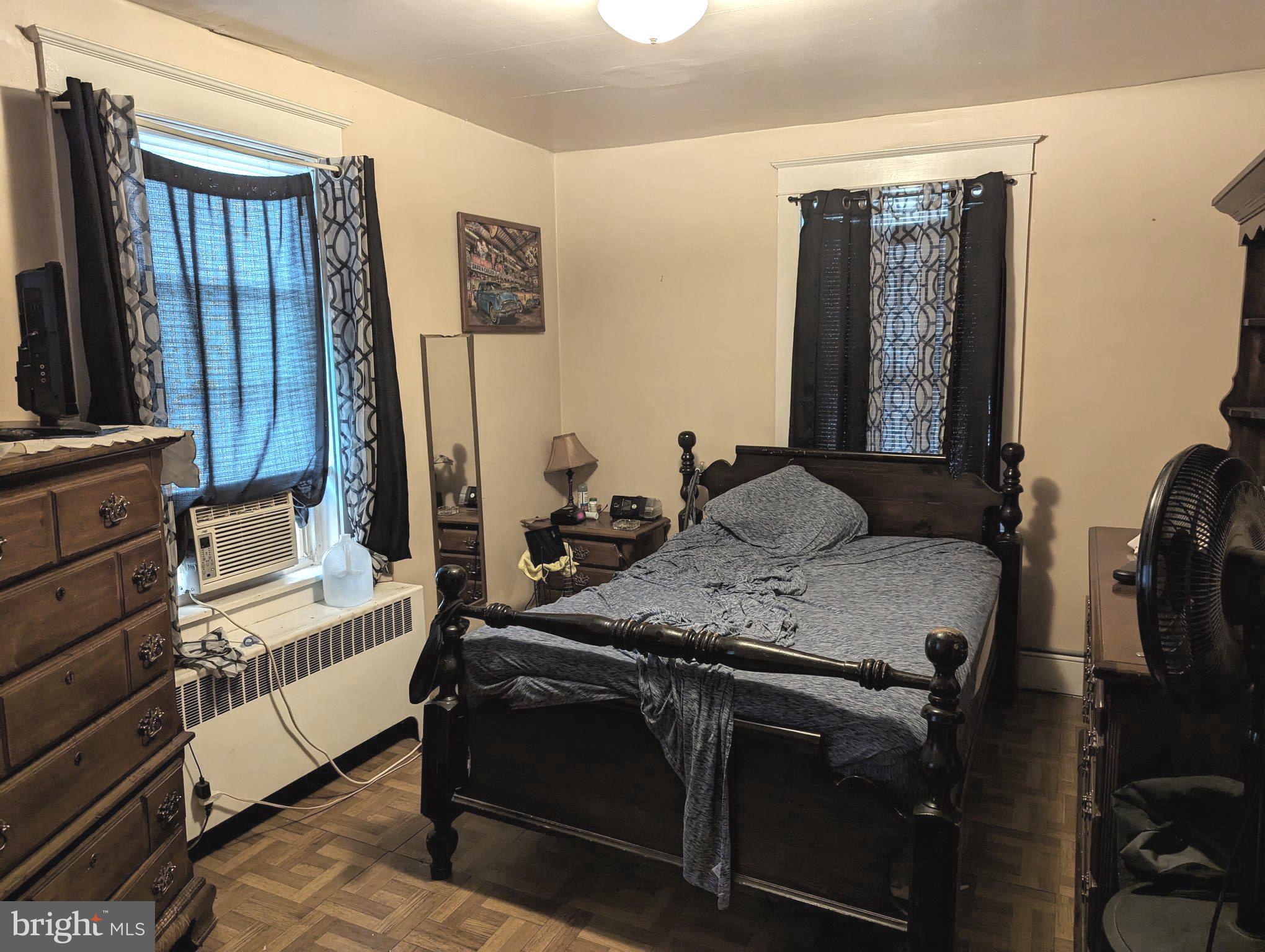 LANCASTER - Residential Income