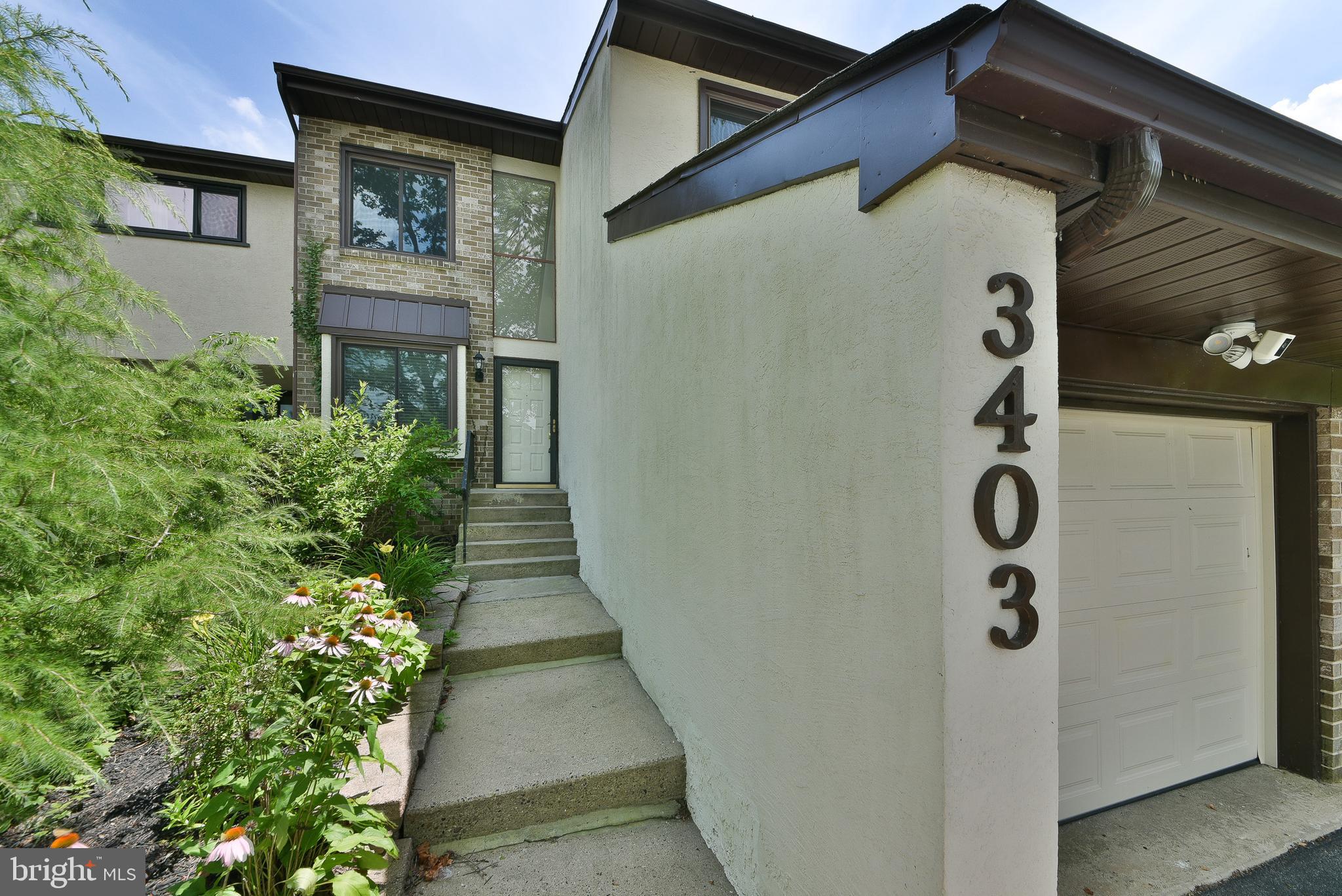 TANNERIE WOODS - Residential Lease