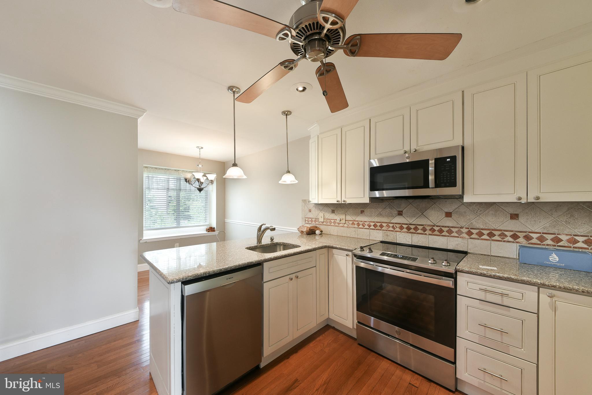 TANNERIE WOODS - Residential Lease