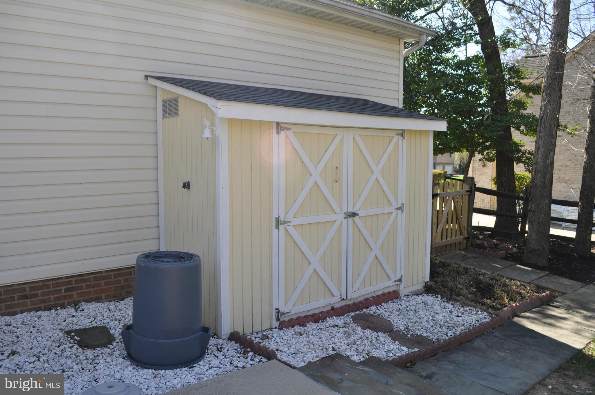 BERRY HILL MANOR - Residential