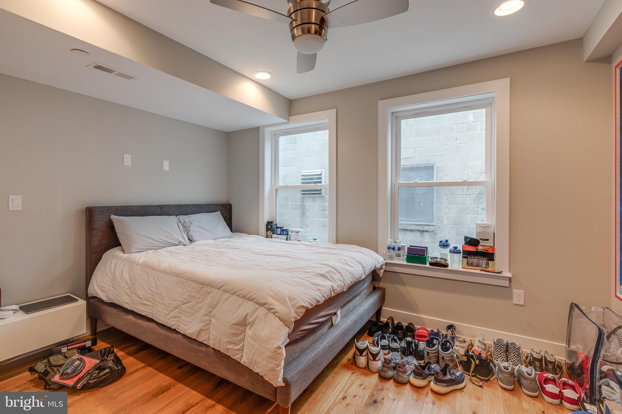 GRADUATE HOSPITAL - Residential Lease